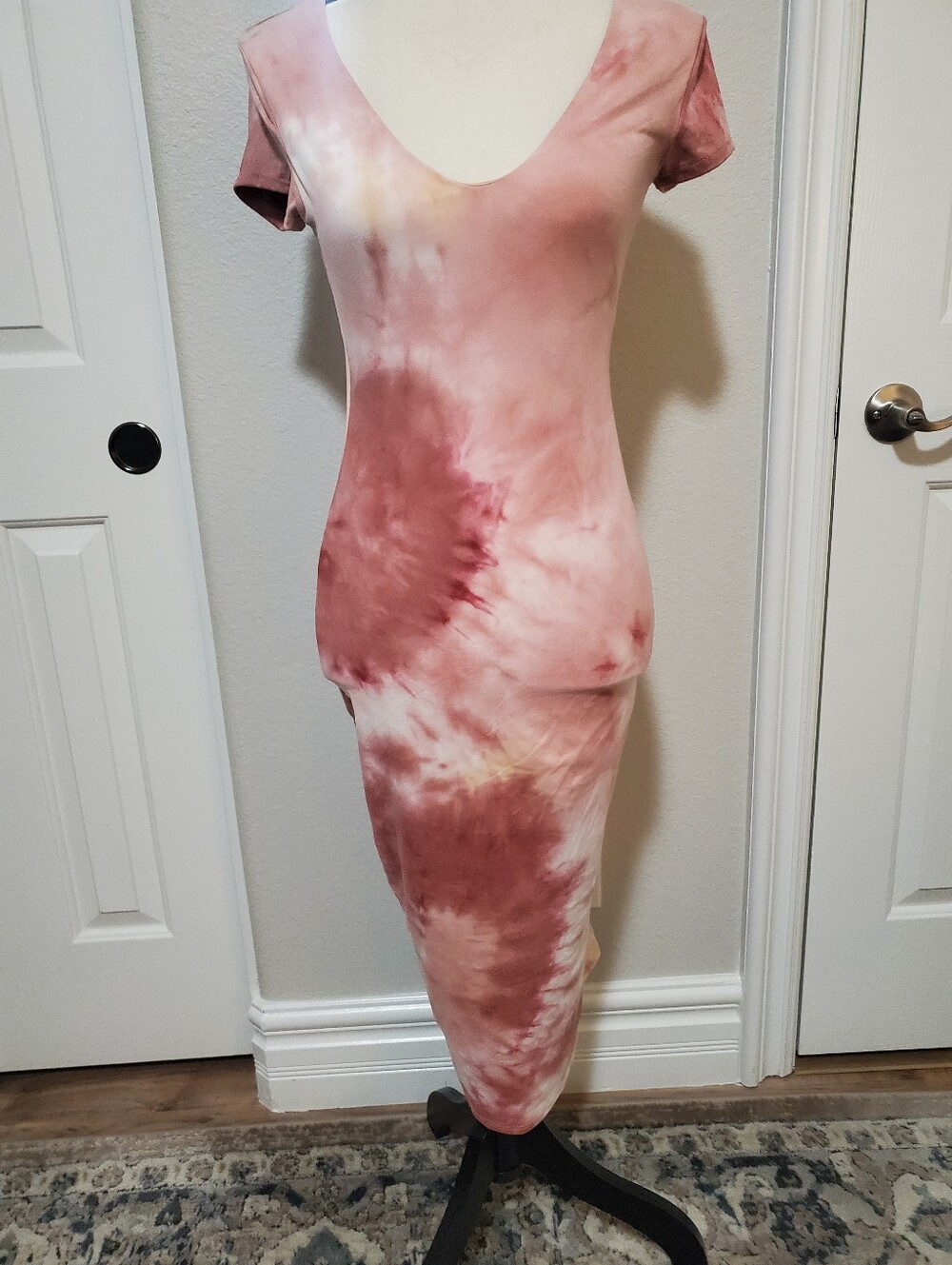 Bodycon Tie Dye Deep V DRESS In Perfect Condition